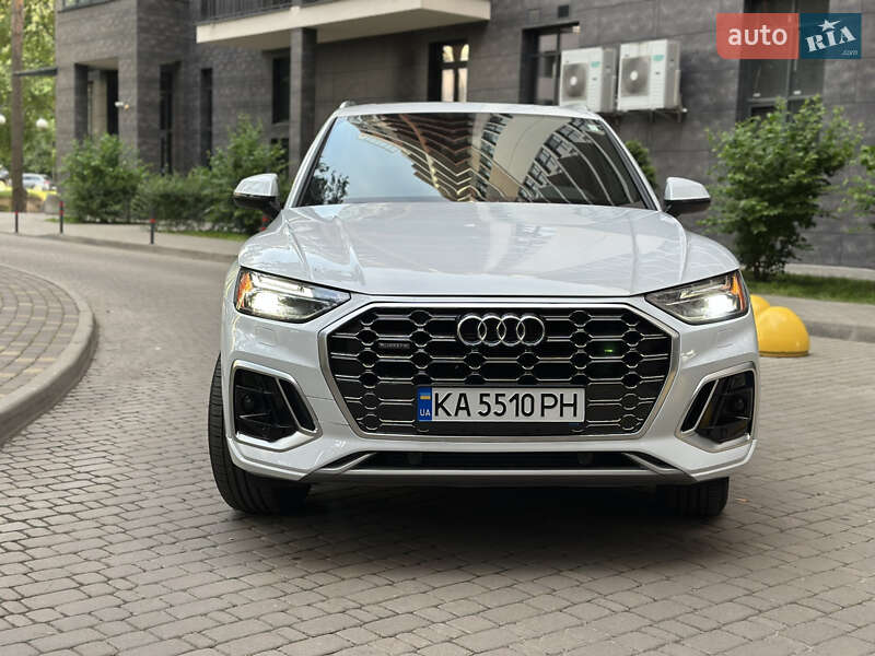 Внедорожник / Кроссовер Audi Q5 2021 в Броварах
