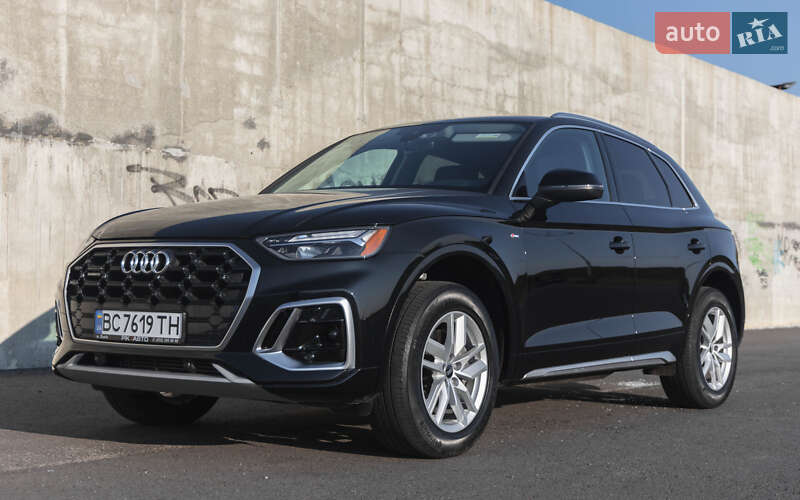 Позашляховик / Кросовер Audi Q5 2022 в Львові