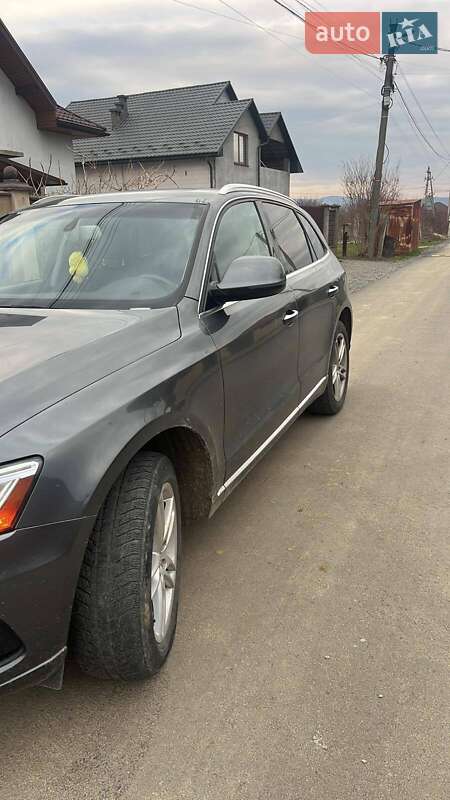 Внедорожник / Кроссовер Audi Q5 2016 в Ужгороде