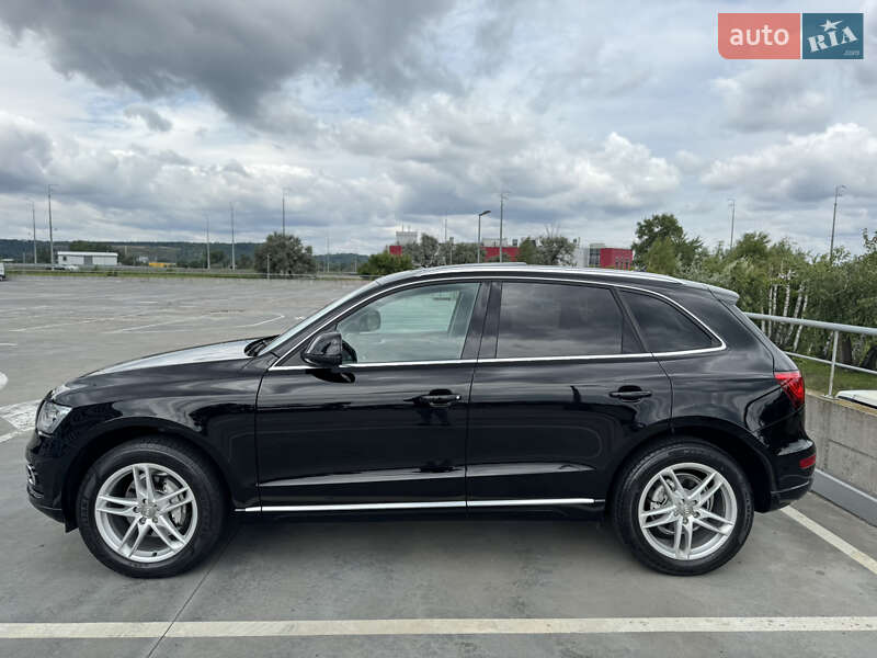 Внедорожник / Кроссовер Audi Q5 2014 в Киеве