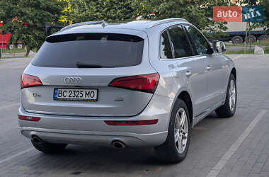 Внедорожник / Кроссовер Audi Q5 2015 в 