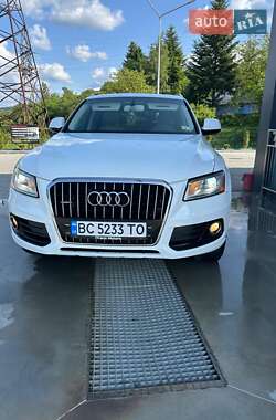 Внедорожник / Кроссовер Audi Q5 2015 в 