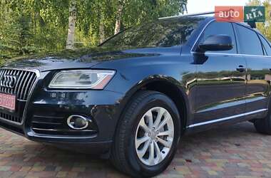 Внедорожник / Кроссовер Audi Q5 2016 в 