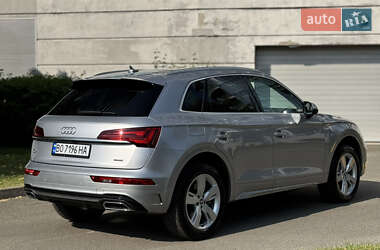 Внедорожник / Кроссовер Audi Q5 2023 в 