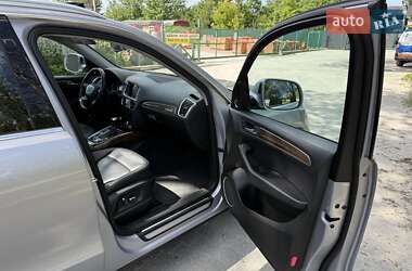 Внедорожник / Кроссовер Audi Q5 2015 в 