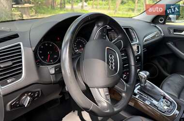Внедорожник / Кроссовер Audi Q5 2015 в 