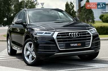 Позашляховик / Кросовер Audi Q5 2018 в Києві