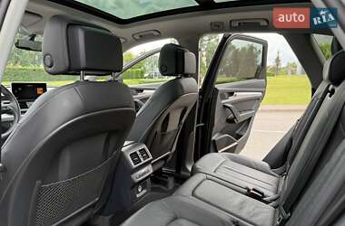 Внедорожник / Кроссовер Audi Q5 2018 в 