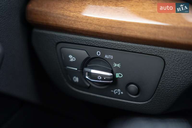 Внедорожник / Кроссовер Audi Q5 2021 в Черновцах