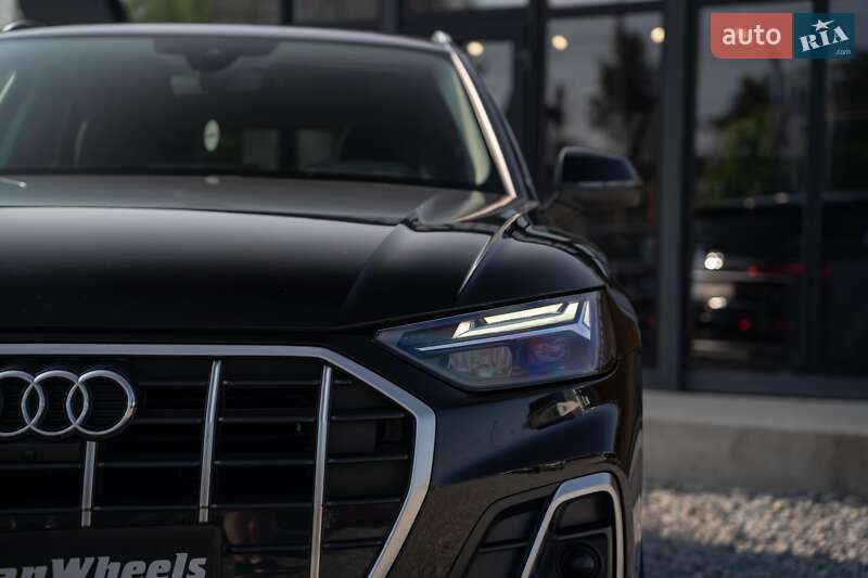 Внедорожник / Кроссовер Audi Q5 2021 в Черновцах