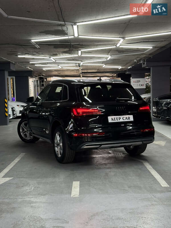 Внедорожник / Кроссовер Audi Q5 2021 в Одессе