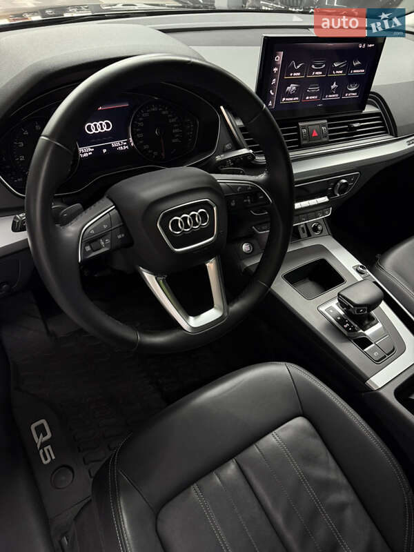 Внедорожник / Кроссовер Audi Q5 2021 в Одессе
