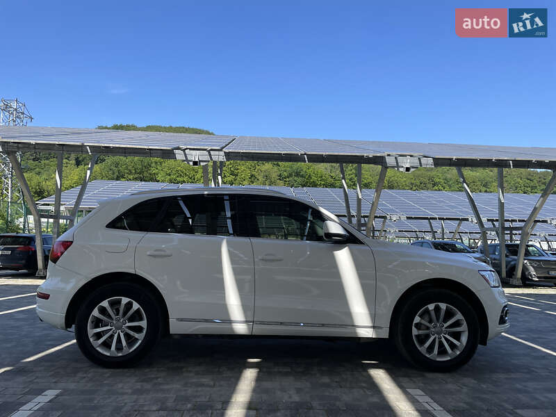 Внедорожник / Кроссовер Audi Q5 2013 в Львове