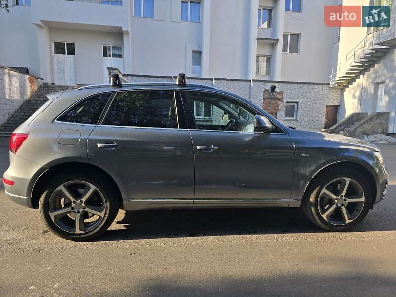 Внедорожник / Кроссовер Audi Q5 2015 в Хмельницком