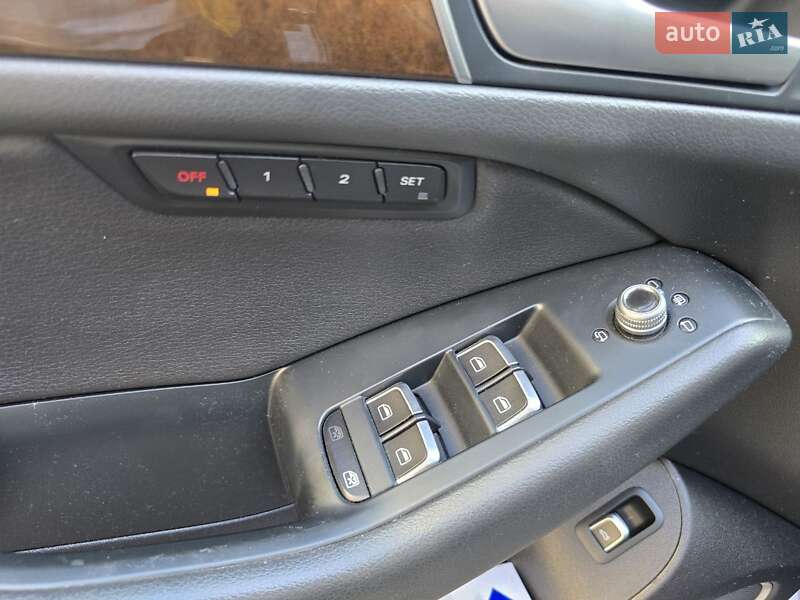 Внедорожник / Кроссовер Audi Q5 2015 в Хмельницком