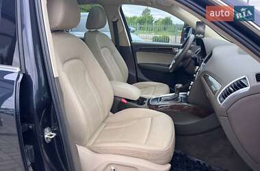 Внедорожник / Кроссовер Audi Q5 2016 в 