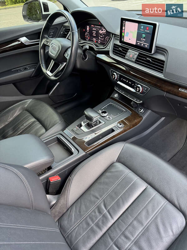 Внедорожник / Кроссовер Audi Q5 2018 в Львове