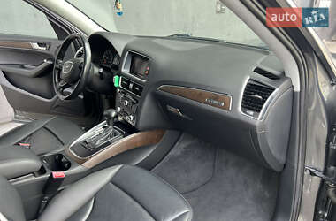Внедорожник / Кроссовер Audi Q5 2016 в 