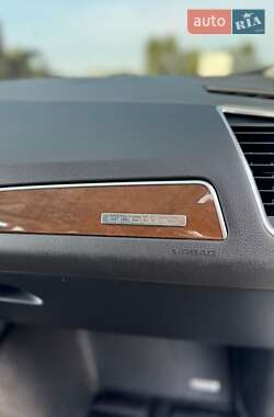 Внедорожник / Кроссовер Audi Q5 2011 в 