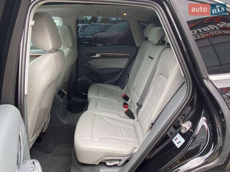 Внедорожник / Кроссовер Audi Q5 2014 в Львове