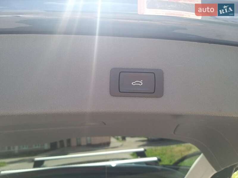 Внедорожник / Кроссовер Audi Q5 2015 в Харькове