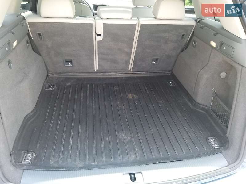Внедорожник / Кроссовер Audi Q5 2015 в Харькове
