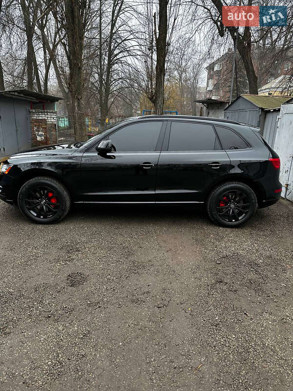 Внедорожник / Кроссовер Audi Q5 2014 в Днепре