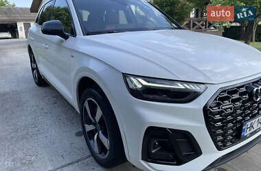 Внедорожник / Кроссовер Audi Q5 2023 в 