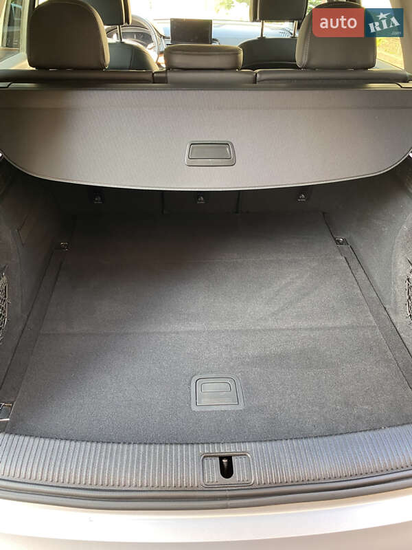 Внедорожник / Кроссовер Audi Q5 2022 в Тернополе