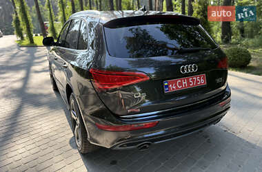 Внедорожник / Кроссовер Audi Q5 2016 в 