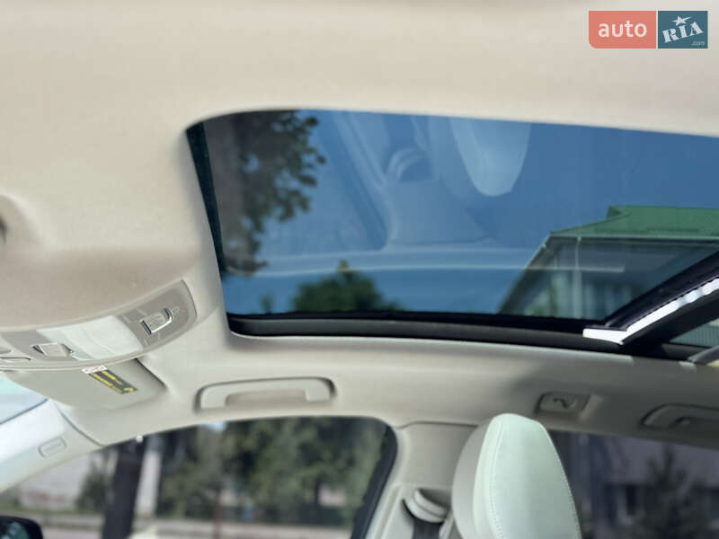 Внедорожник / Кроссовер Audi Q5 2012 в Луцке