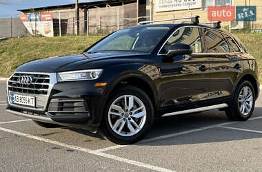 Внедорожник / Кроссовер Audi Q5 2019 в 