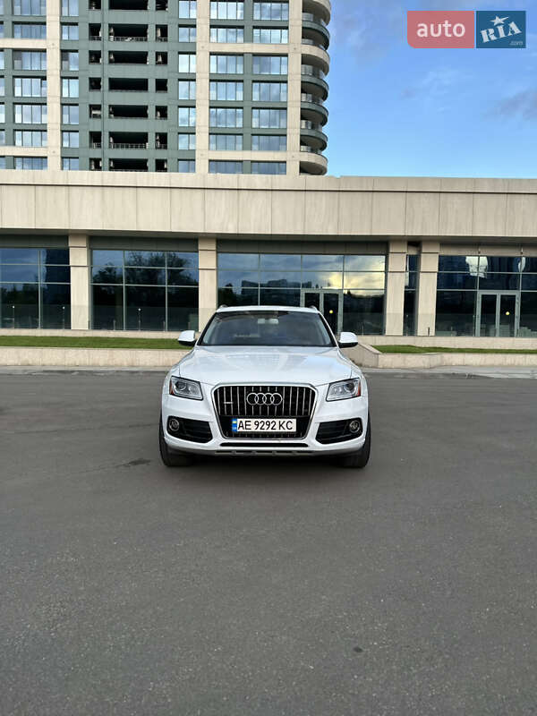 Внедорожник / Кроссовер Audi Q5 2013 в Днепре