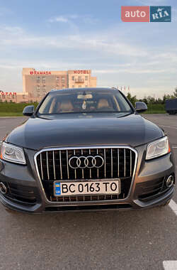Внедорожник / Кроссовер Audi Q5 2015 в 