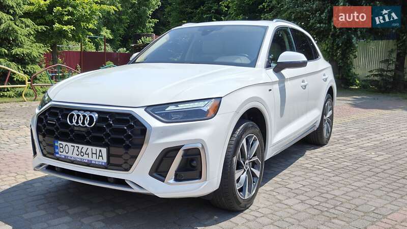 Позашляховик / Кросовер Audi Q5 2022 в Тернополі