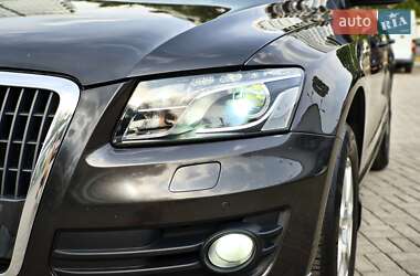 Внедорожник / Кроссовер Audi Q5 2009 в 