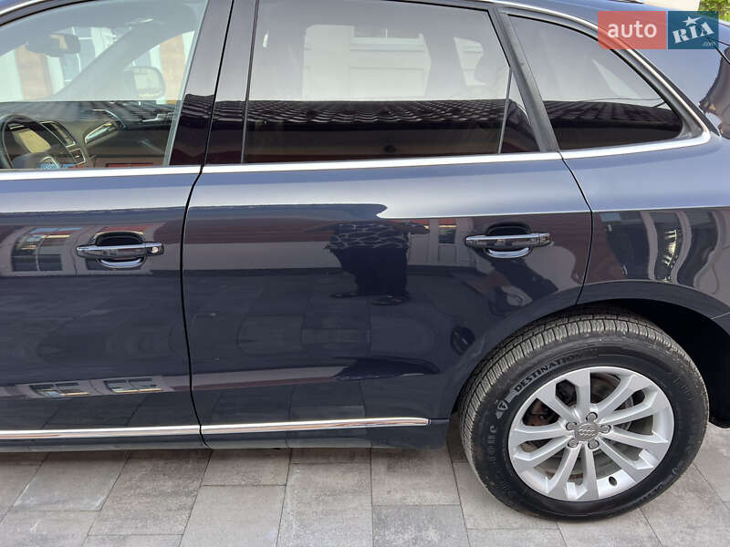 Внедорожник / Кроссовер Audi Q5 2014 в Коломые