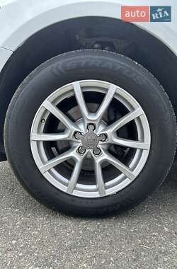 Внедорожник / Кроссовер Audi Q5 2012 в 