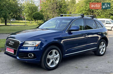 Внедорожник / Кроссовер Audi Q5 2015 в 