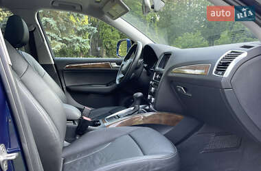 Внедорожник / Кроссовер Audi Q5 2015 в 