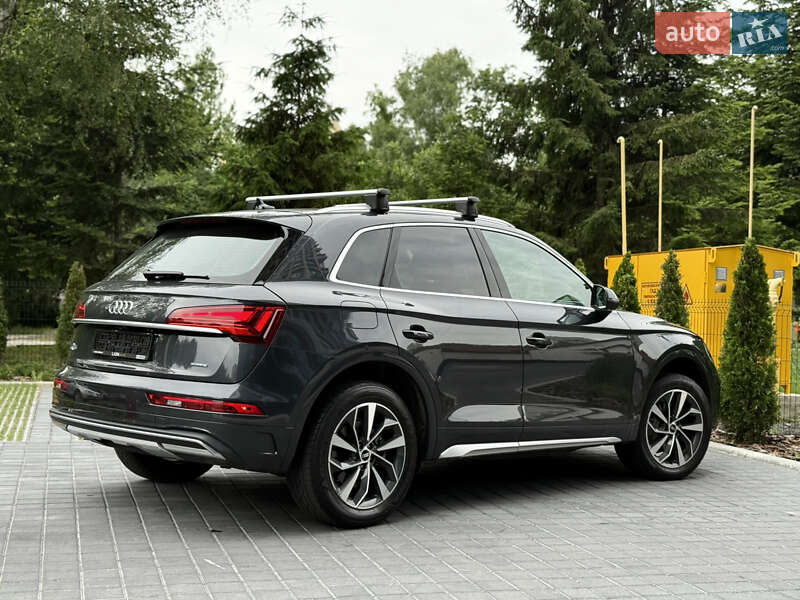 Позашляховик / Кросовер Audi Q5 2020 в Львові