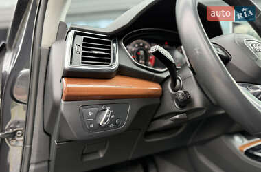 Внедорожник / Кроссовер Audi Q5 2020 в 