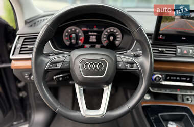 Внедорожник / Кроссовер Audi Q5 2020 в 