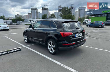 Позашляховик / Кросовер Audi Q5 2011 в 