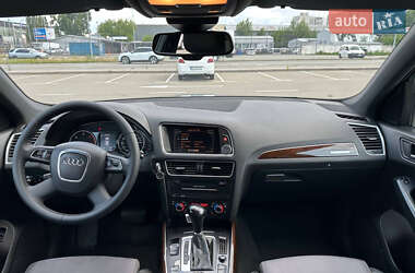 Позашляховик / Кросовер Audi Q5 2011 в 