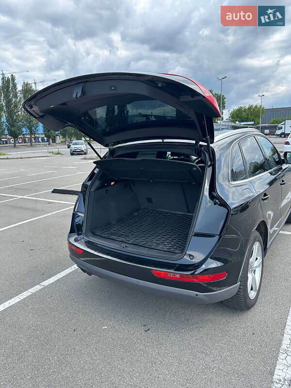Позашляховик / Кросовер Audi Q5 2011 в Києві
