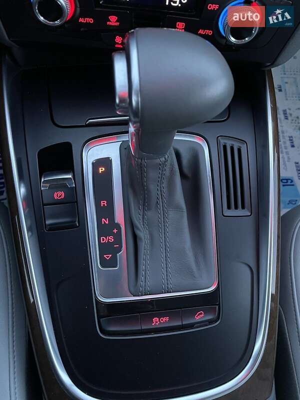 Позашляховик / Кросовер Audi Q5 2016 в Житомирі