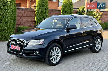 Внедорожник / Кроссовер Audi Q5 2016 в 