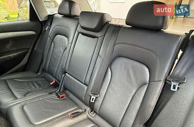 Внедорожник / Кроссовер Audi Q5 2016 в 