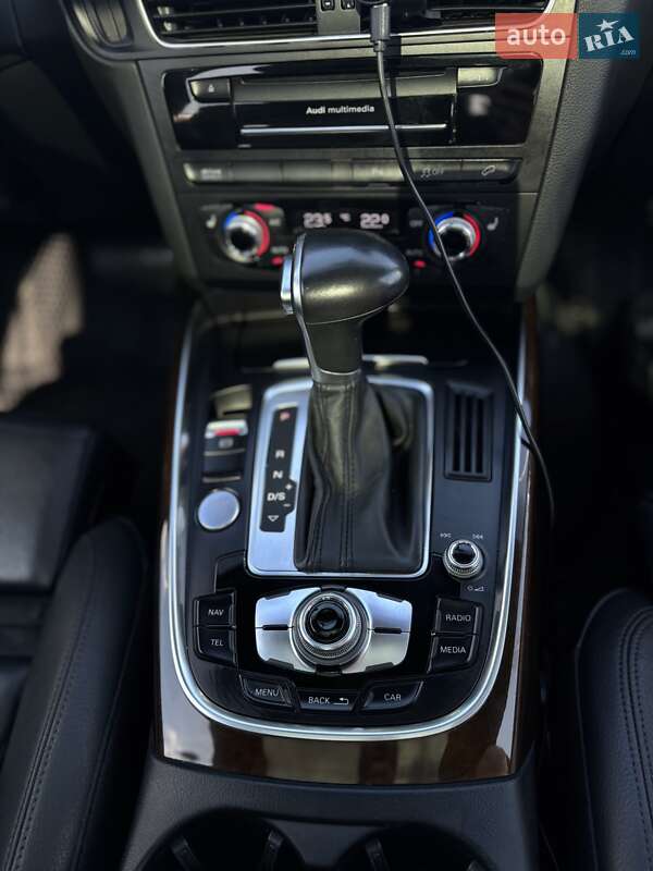 Внедорожник / Кроссовер Audi Q5 2014 в Одессе